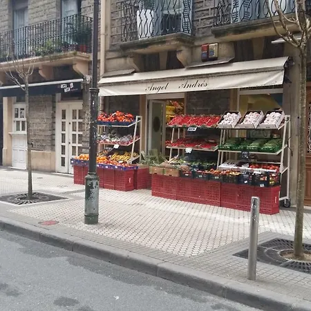 Ondarreta Con Parking Free Y Aire Acondicionado *